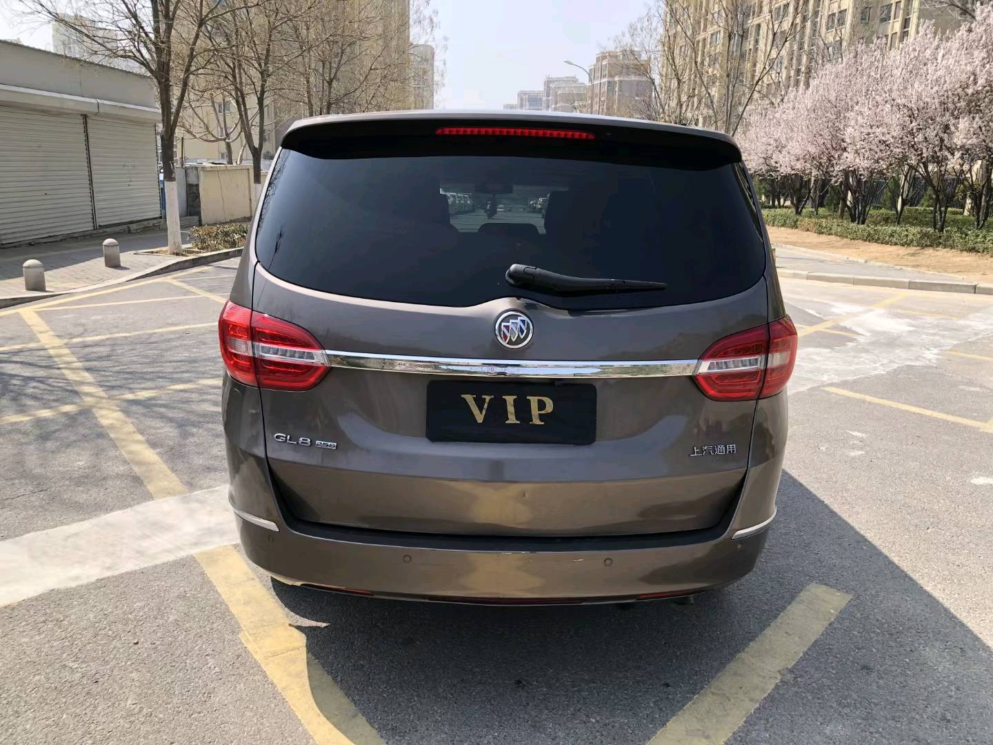 青岛17年别克GL89