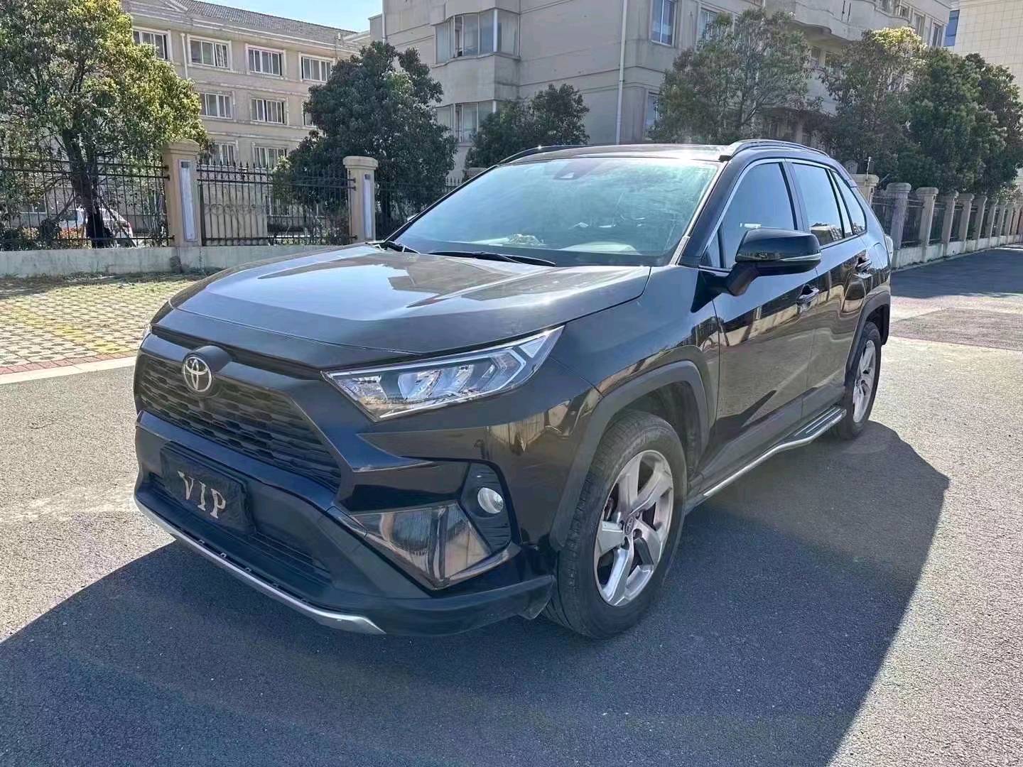 嘉兴22年丰田RAV4荣放3