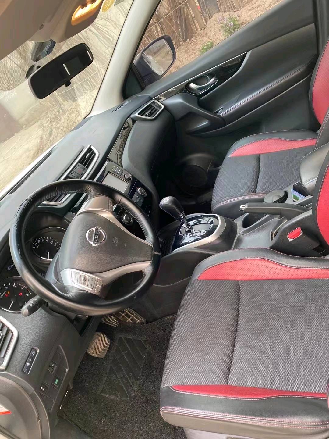 保定18年日产逍客4