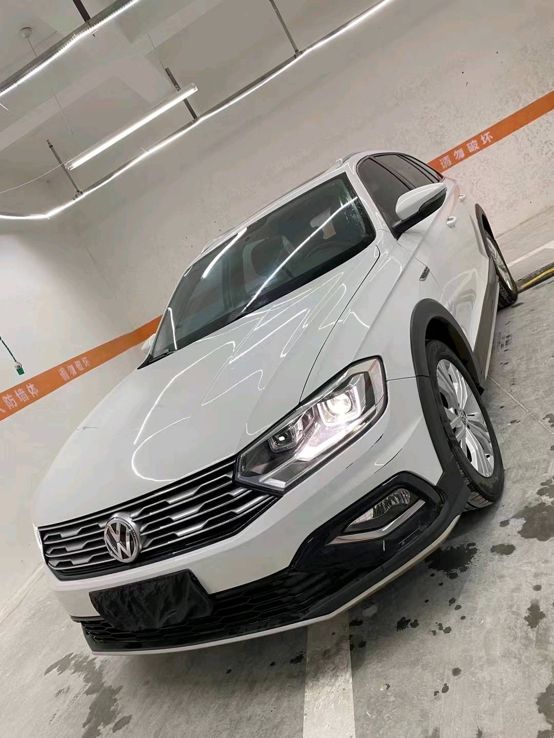 成都17年大众蔚领2