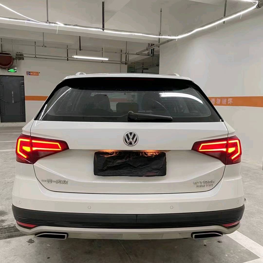 成都17年大众蔚领4