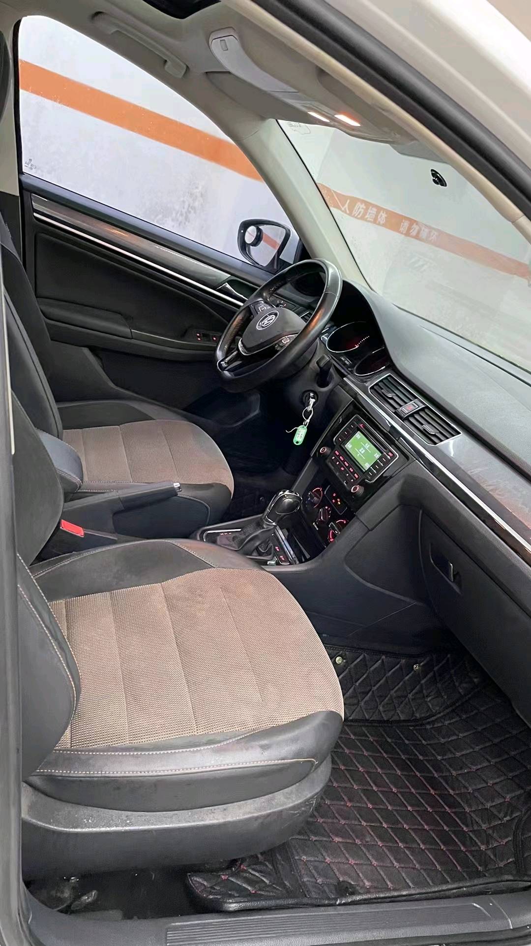 成都17年大众蔚领8