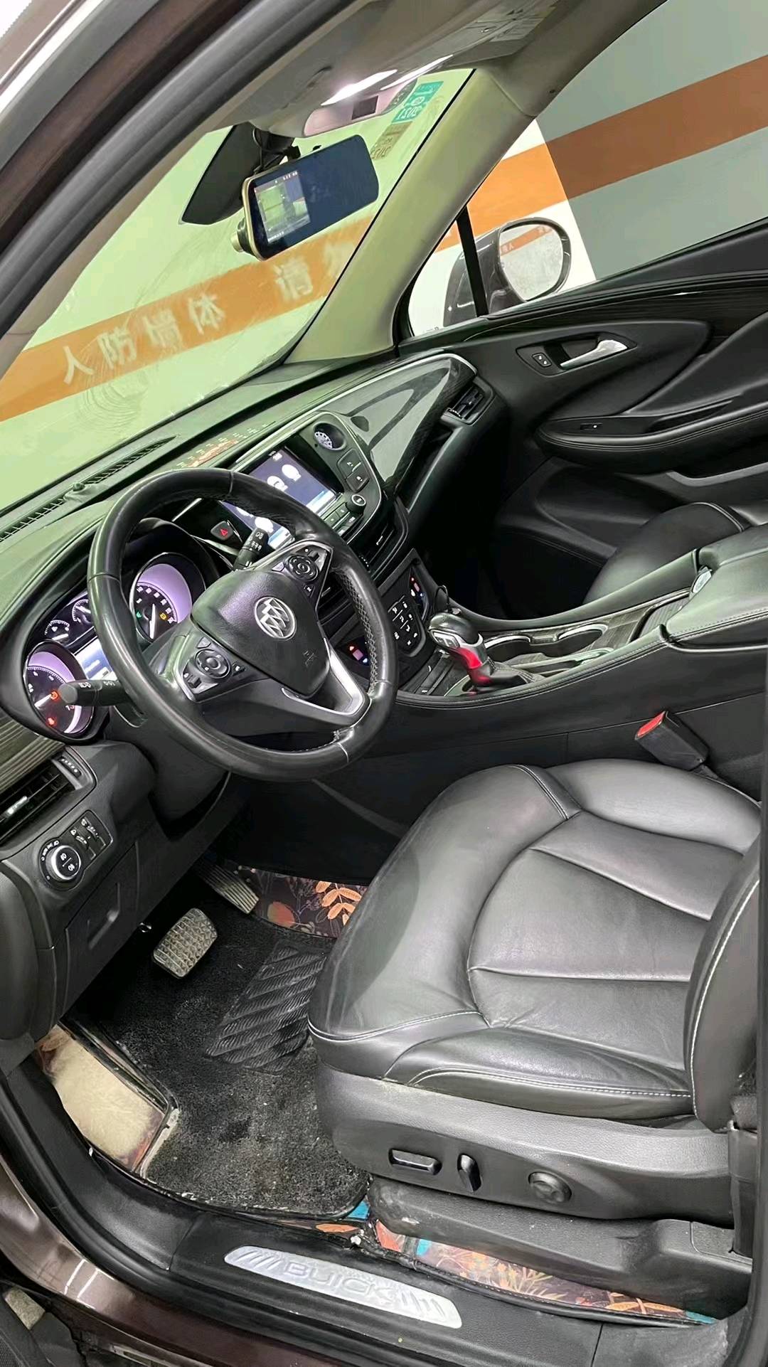 成都19年别克昂科威5