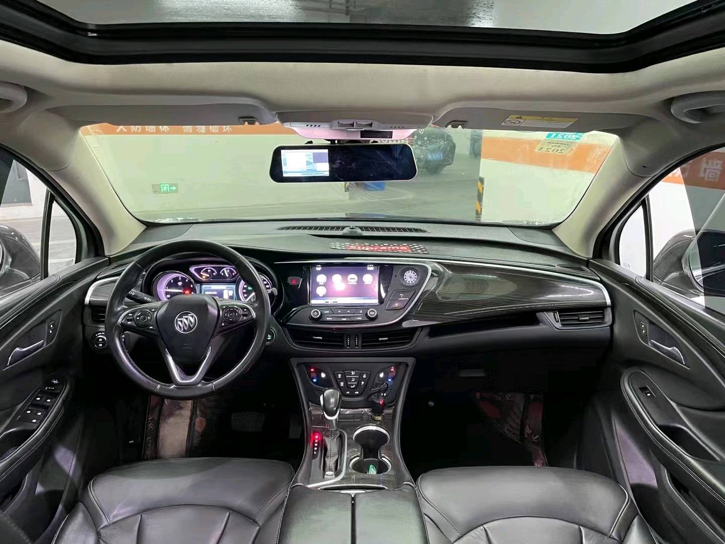 成都19年别克昂科威8