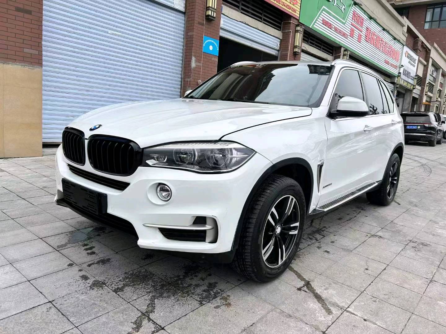 重庆20年宝马X58