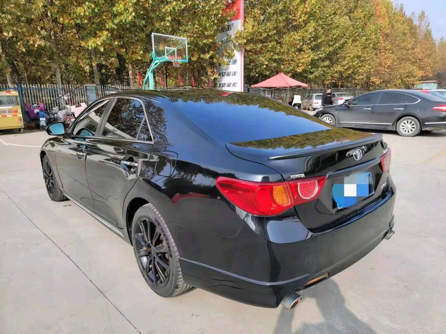 济南13年丰田锐志6