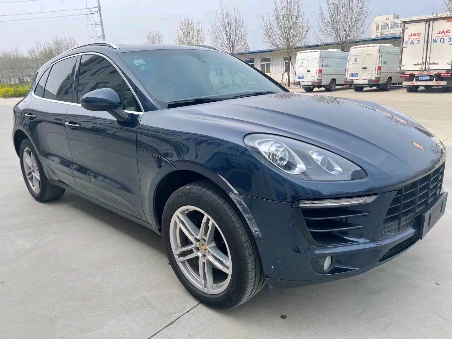 枣庄14年保时捷Macan3