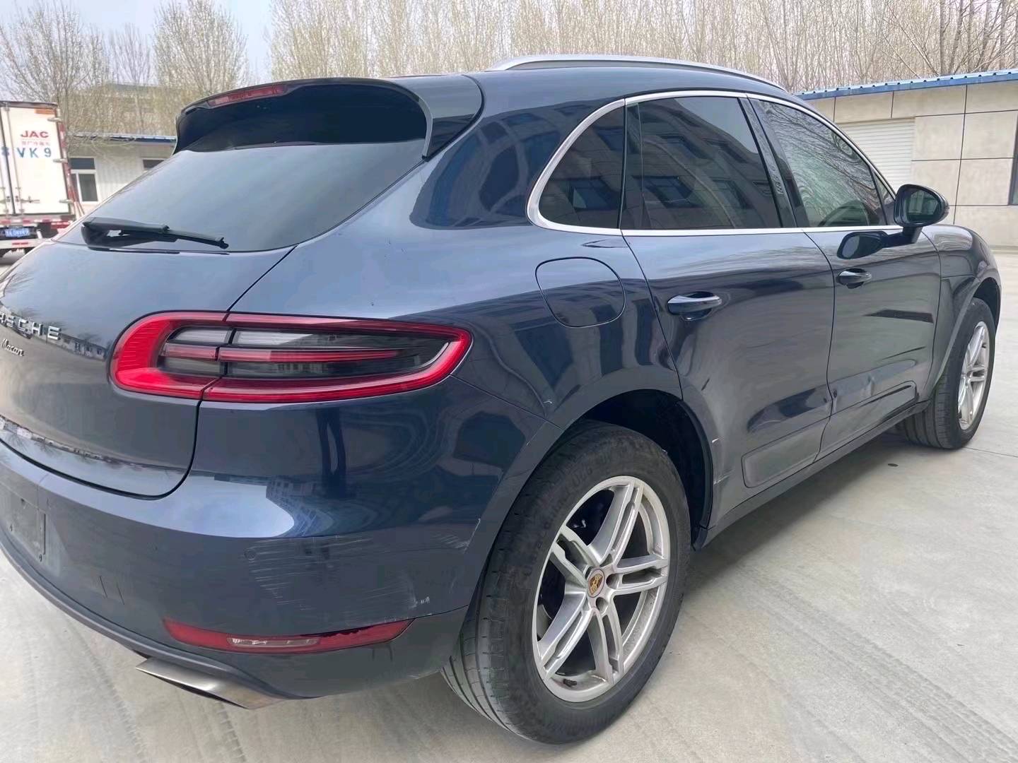 枣庄14年保时捷Macan6