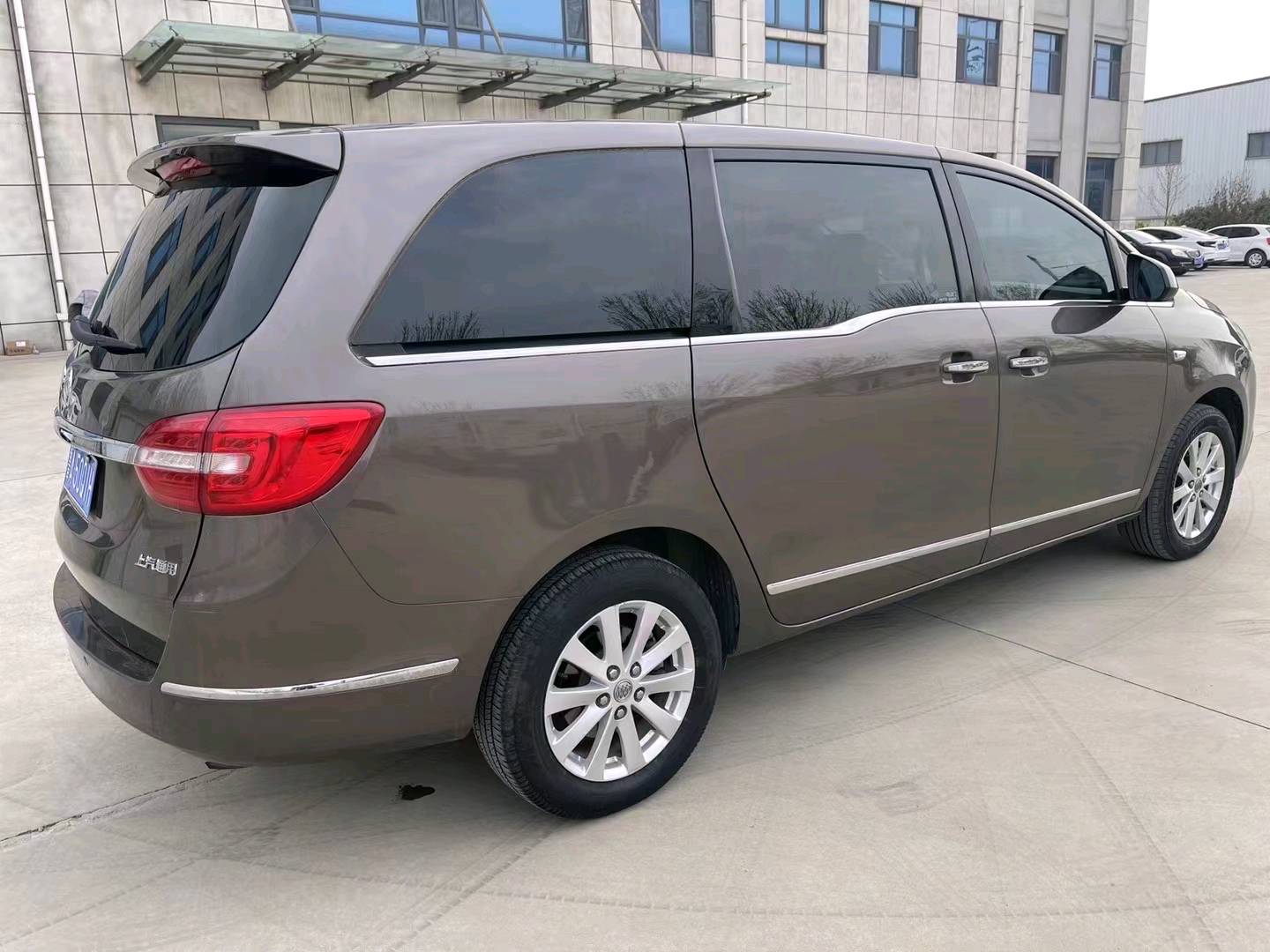 青岛18年别克GL88