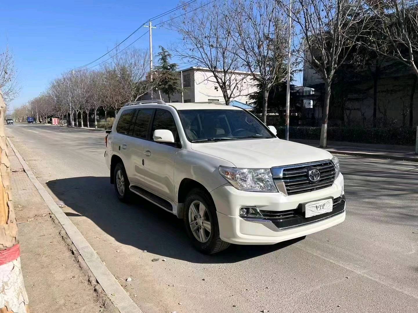 济南16年丰田兰德酷路泽2