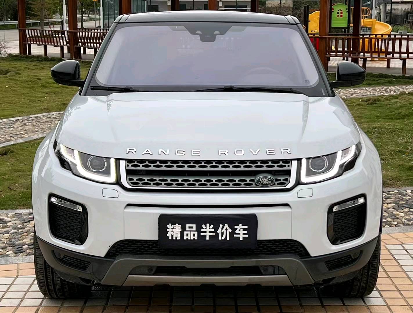 汕头18年路虎极光1