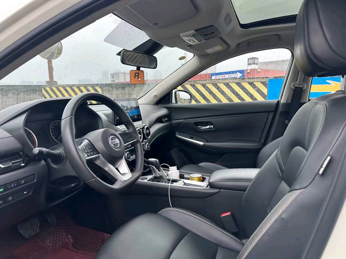 宜昌22年日产轩逸4