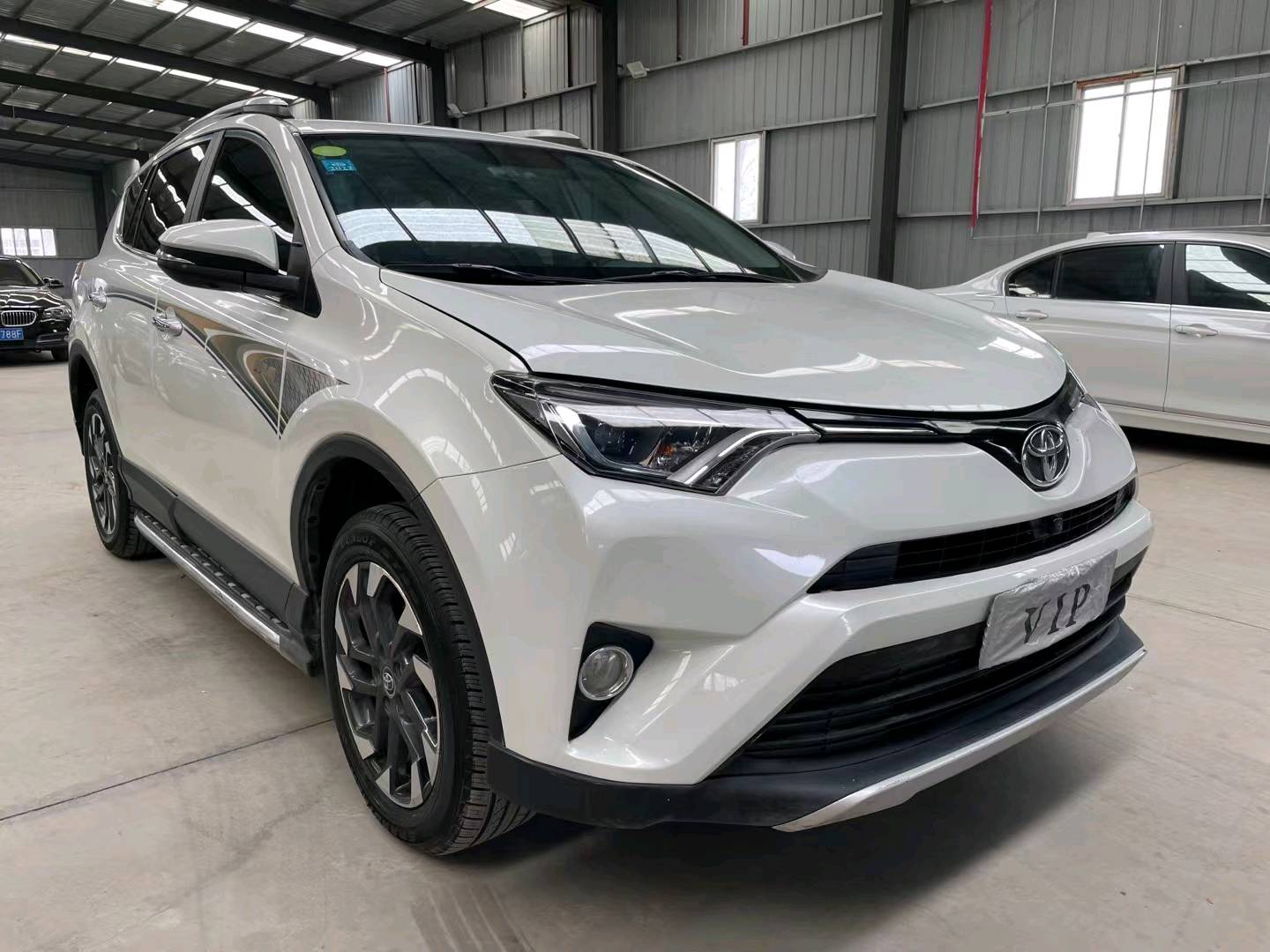 济南16年丰田RAV4荣放2