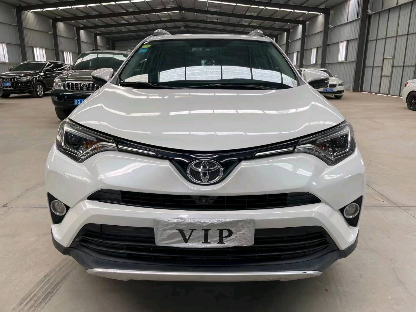 济南16年丰田RAV4荣放1