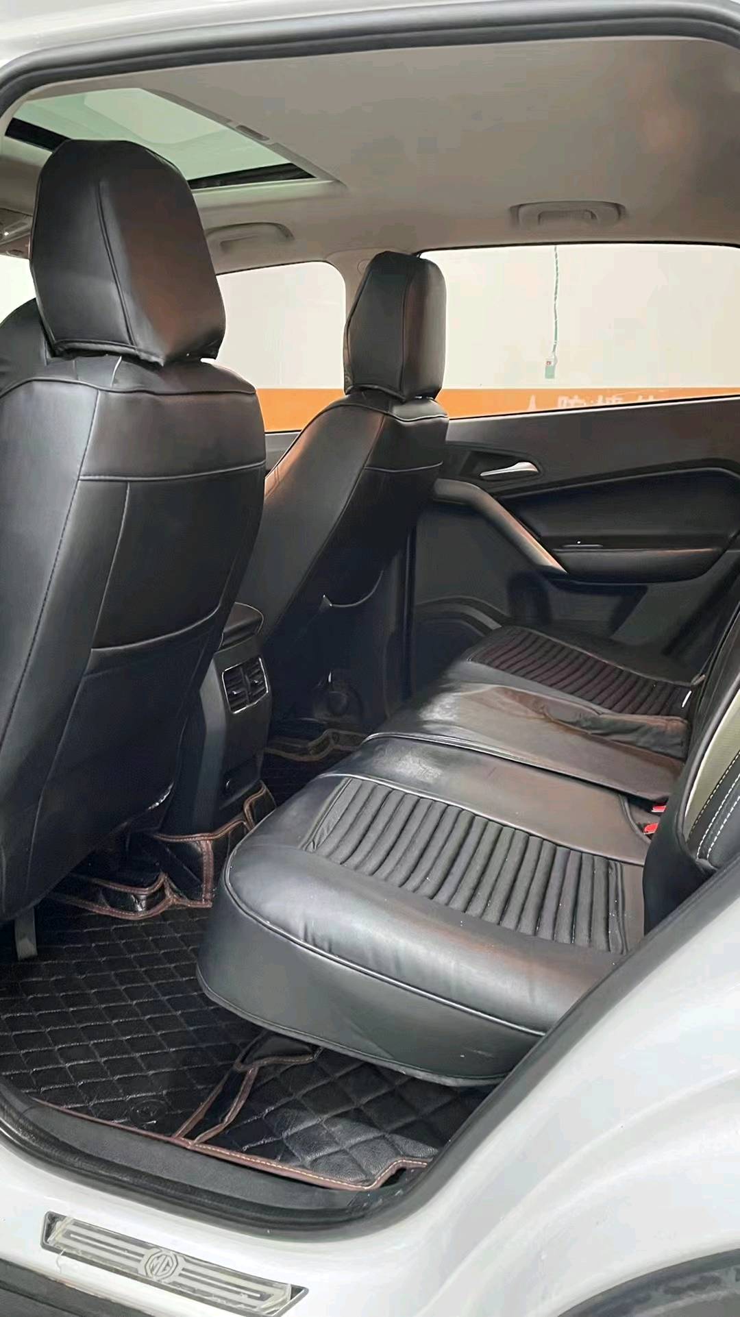 成都19年名爵锐腾7