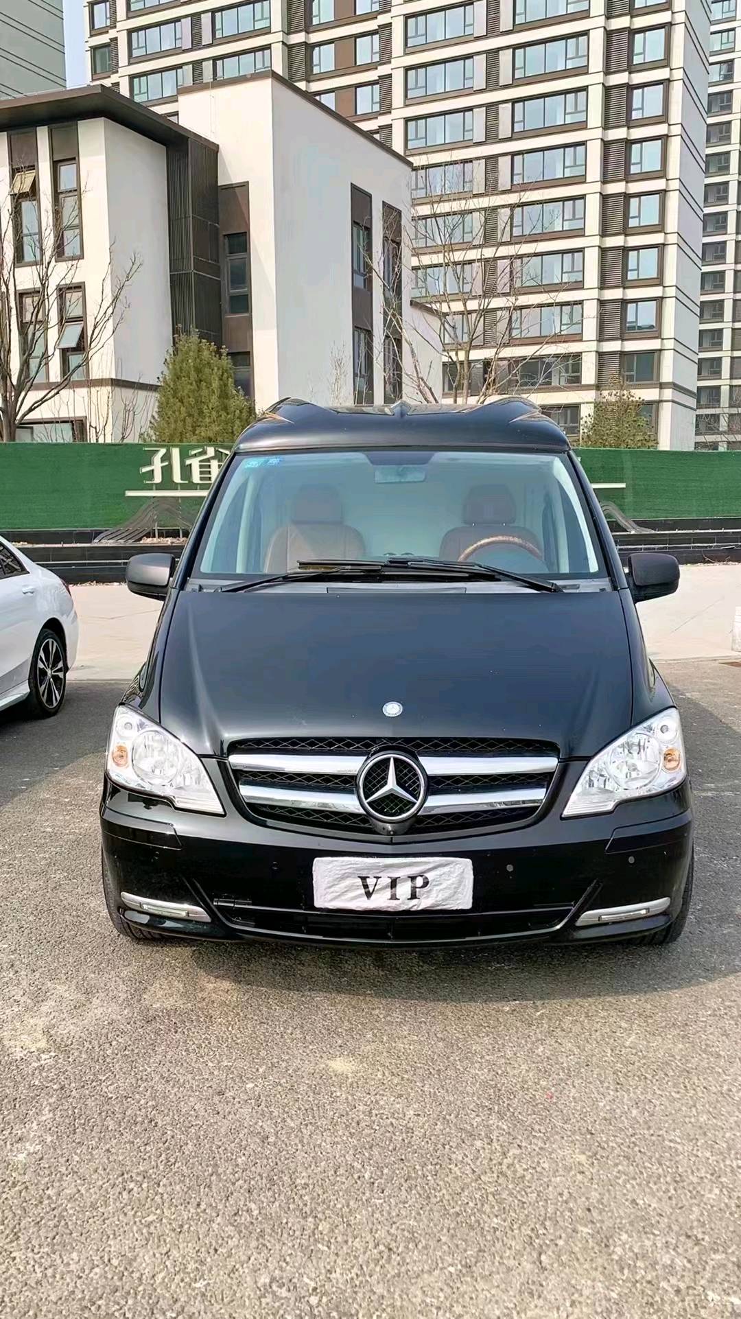 廊坊15年奔驰威霆1