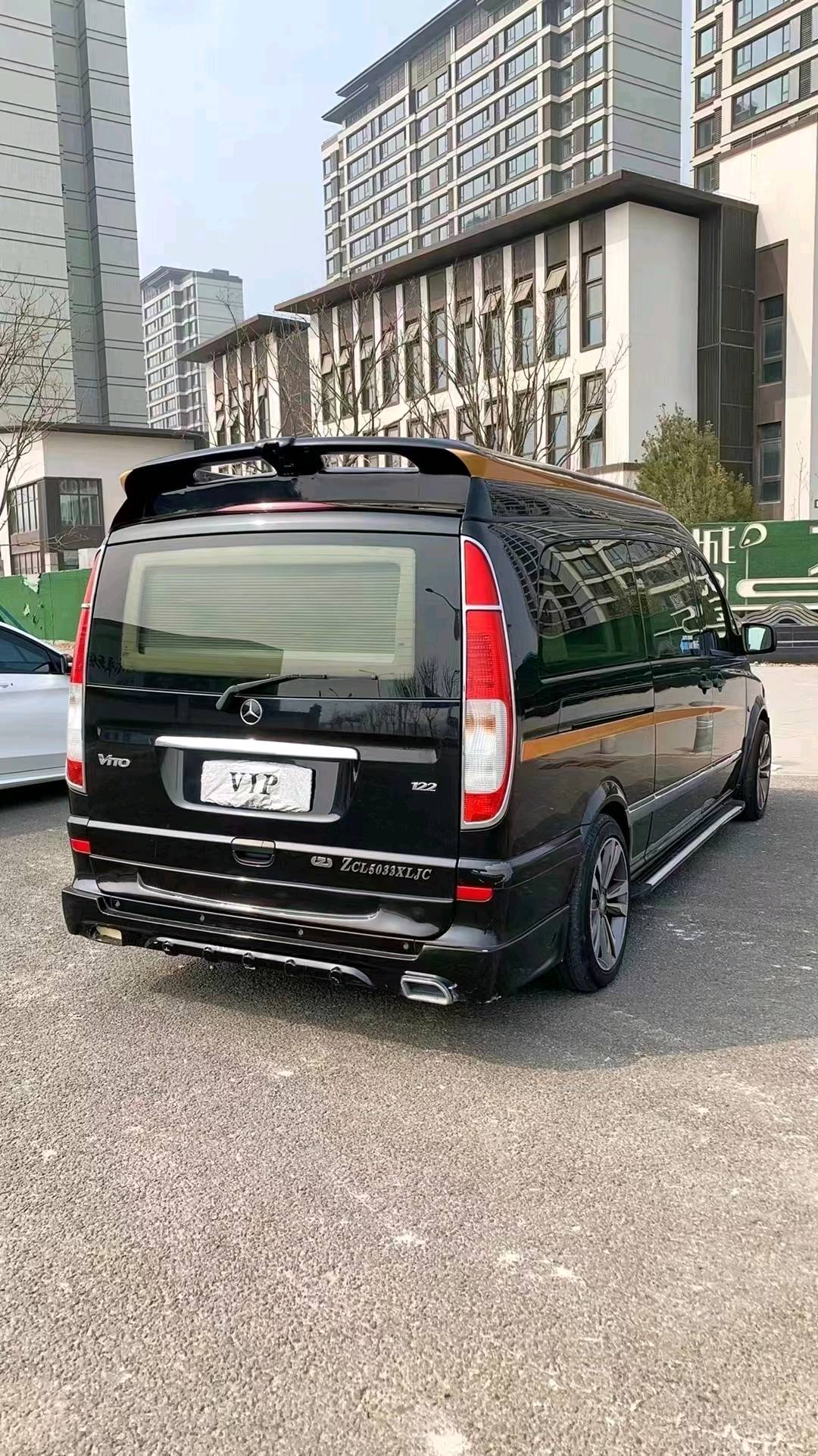 廊坊15年奔驰威霆7