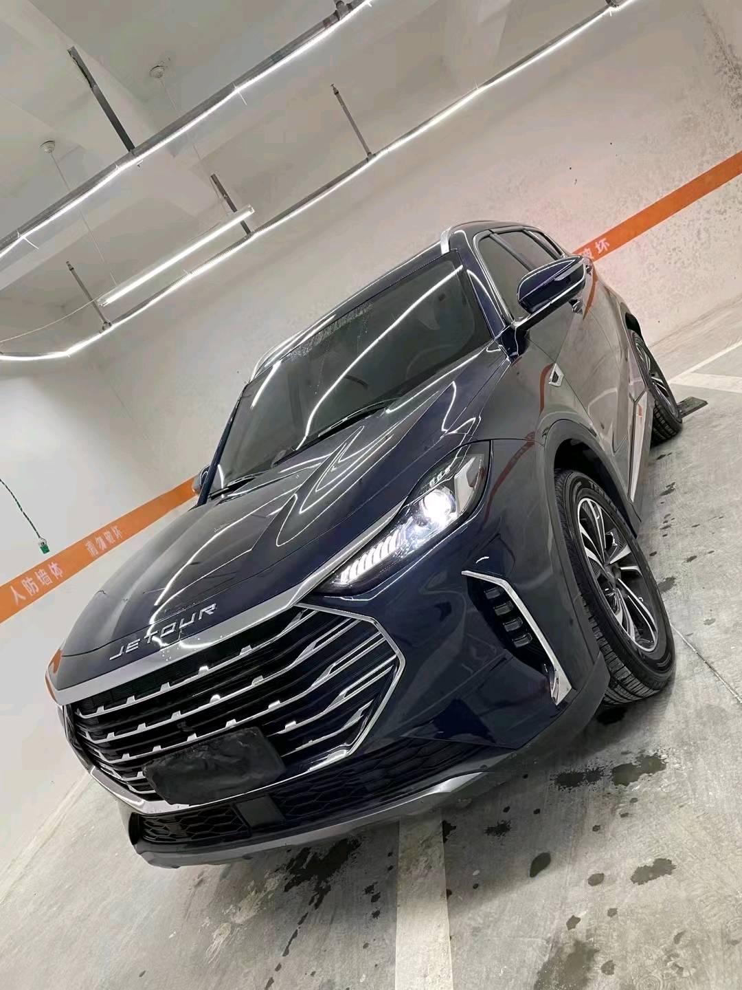 成都21年奇瑞捷途X702