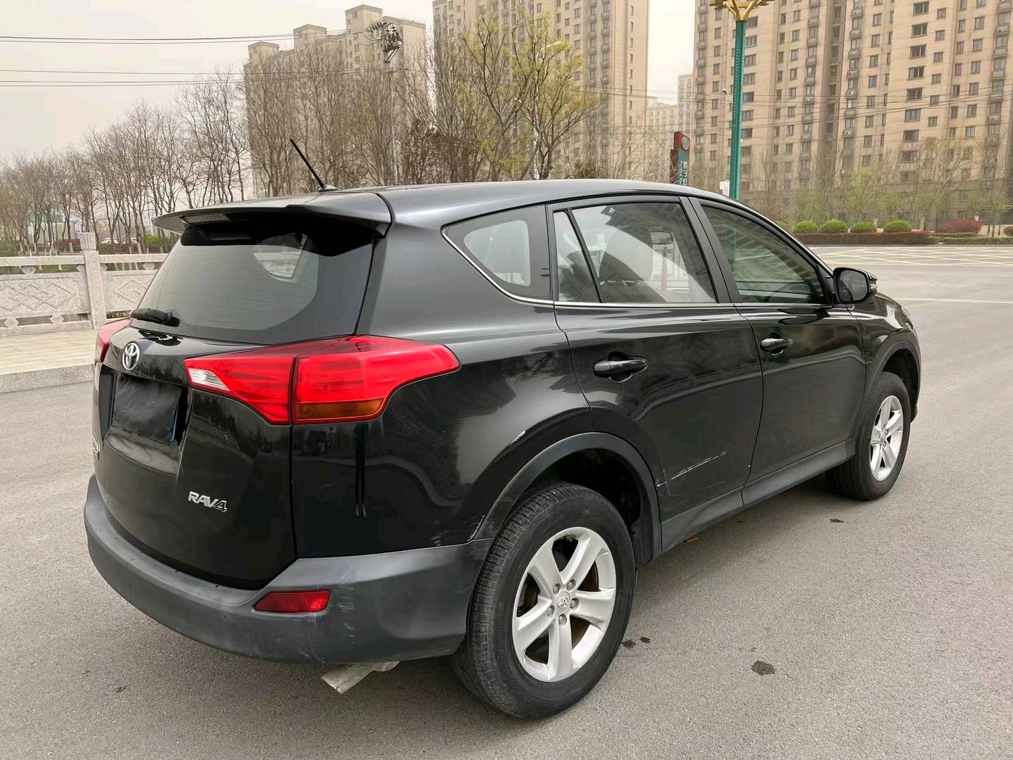 徐州14年丰田RAV45