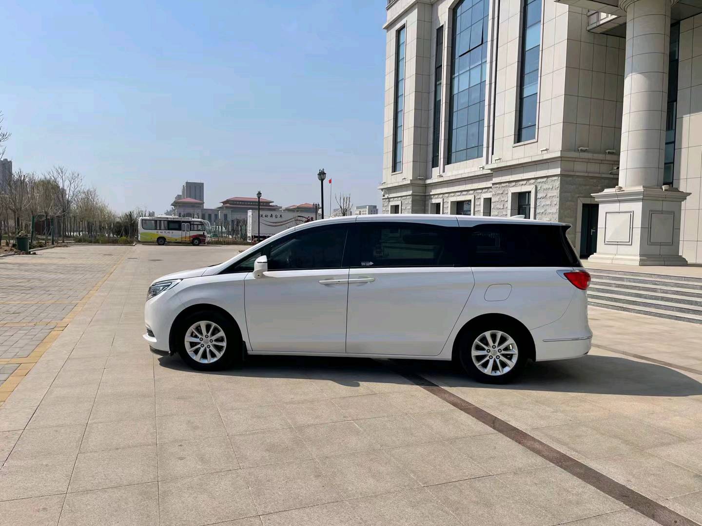 枣庄19年别克GL84