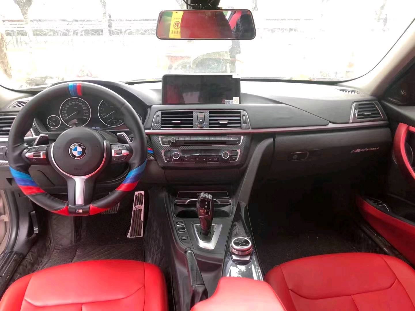 成都16年宝马3系4