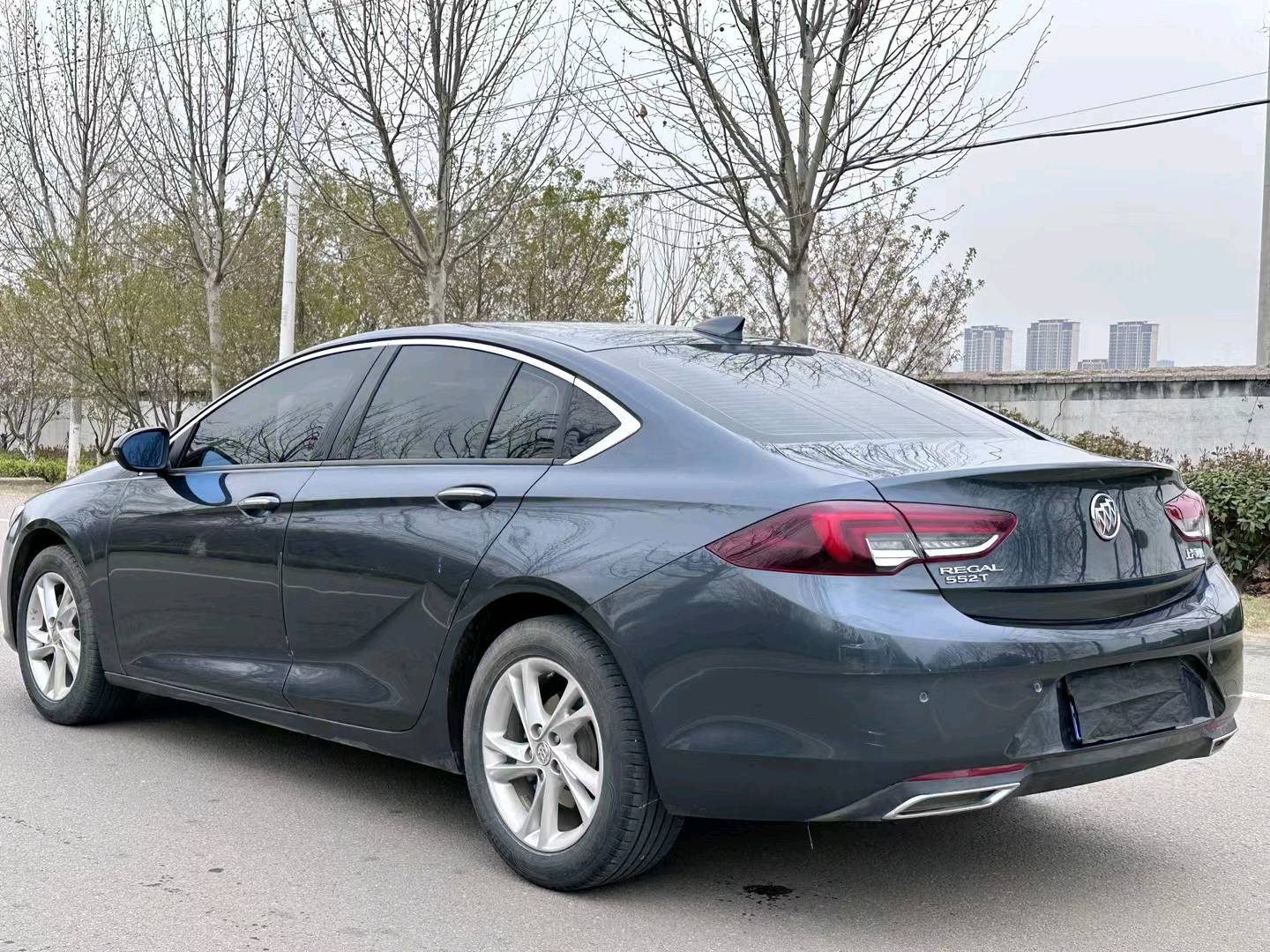 徐州21年别克君威7