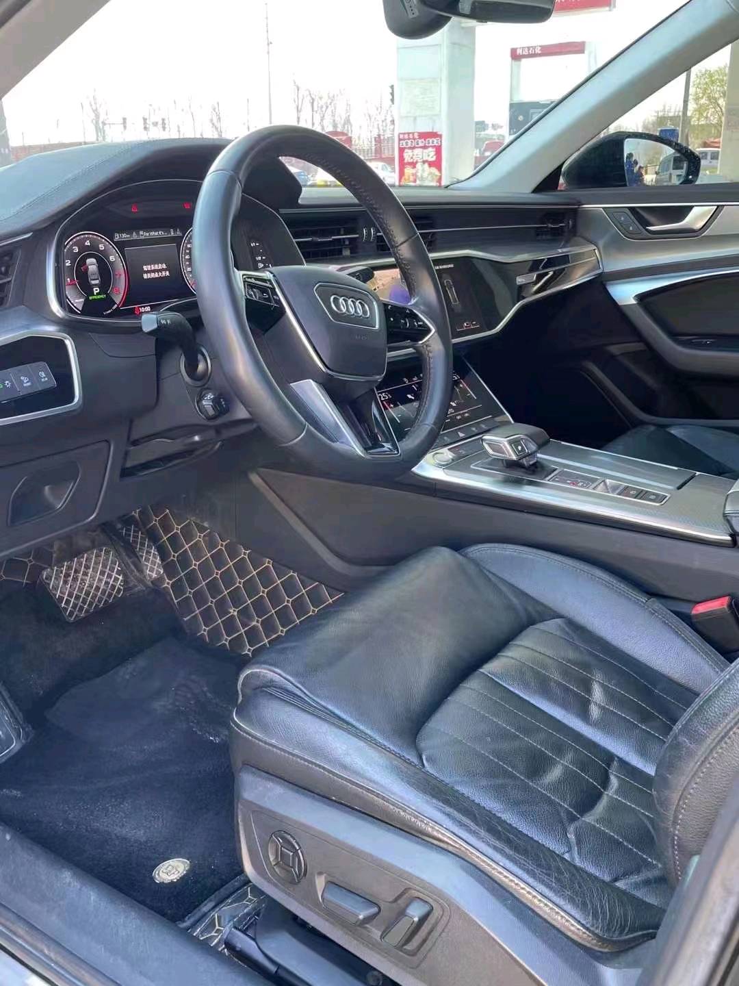 保定19年奥迪A6L6