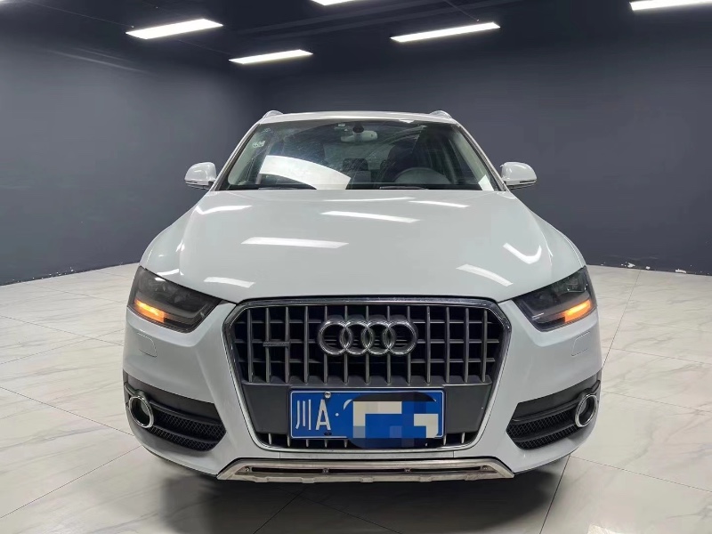 成都14年奥迪Q31