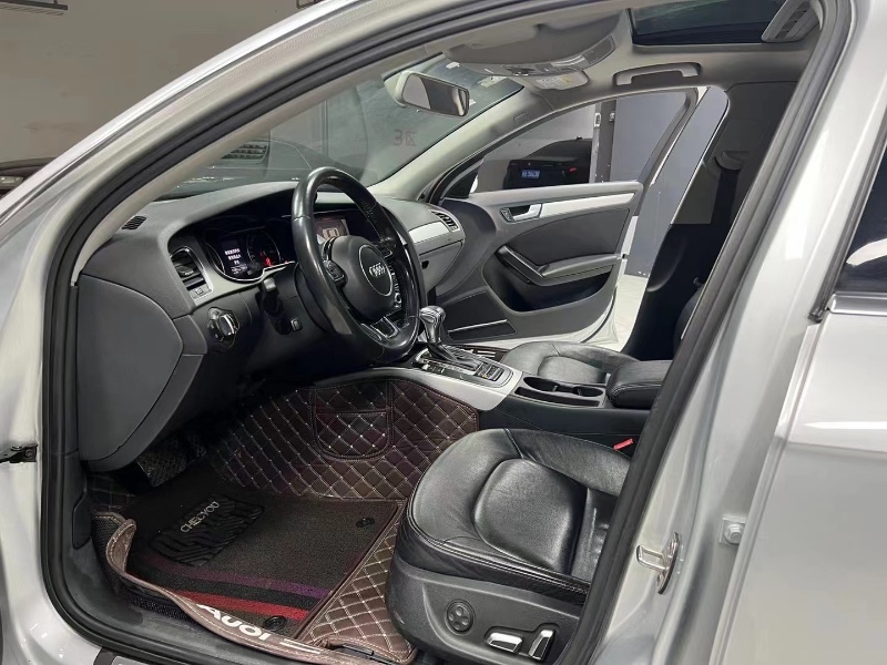 成都15年奥迪A4L2