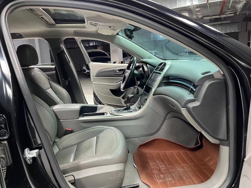 成都15年雪佛兰迈锐宝3