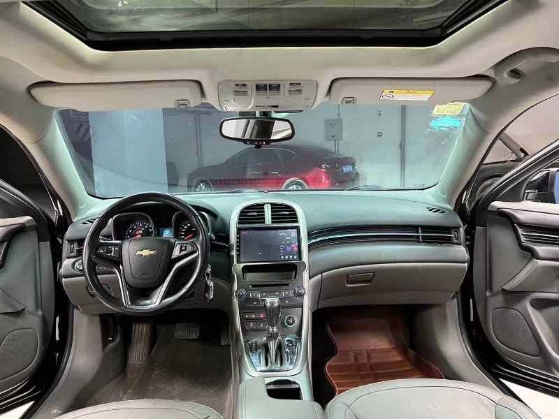 成都15年雪佛兰迈锐宝7