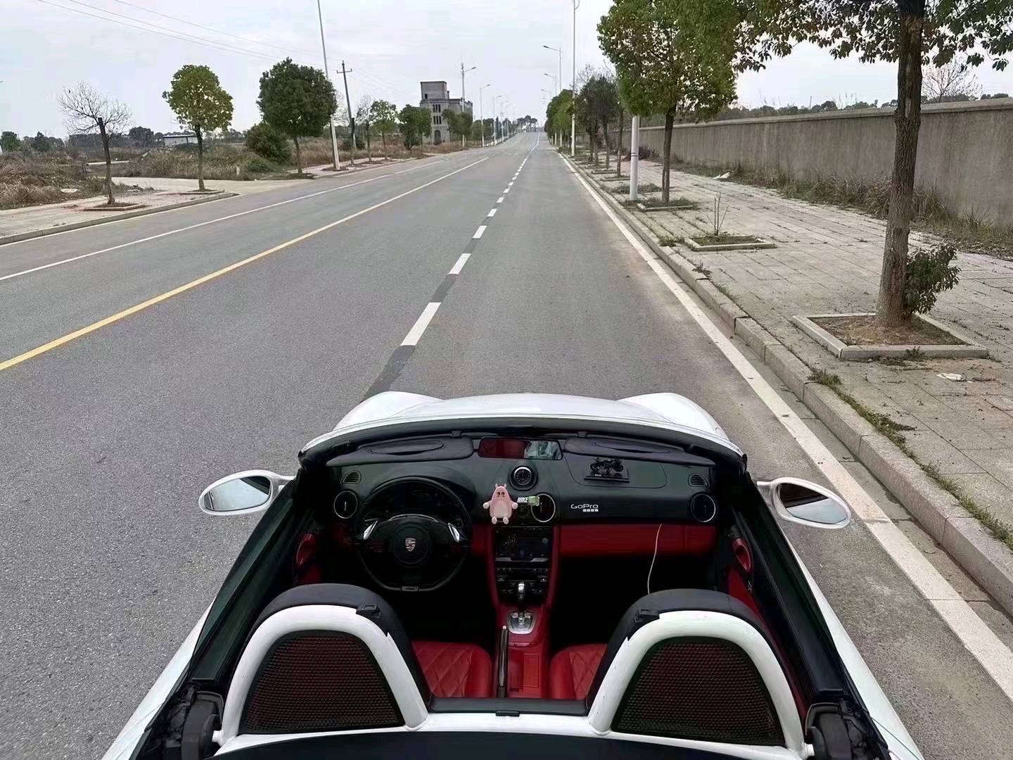 广州12年保时捷Boxster4