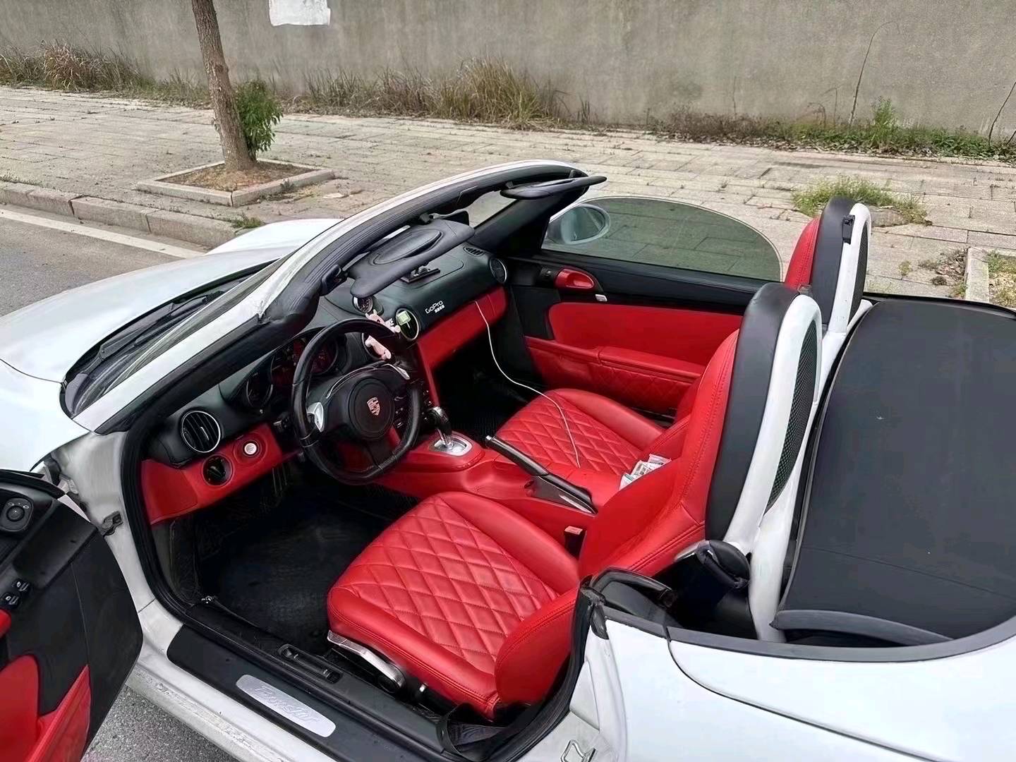 广州12年保时捷Boxster5