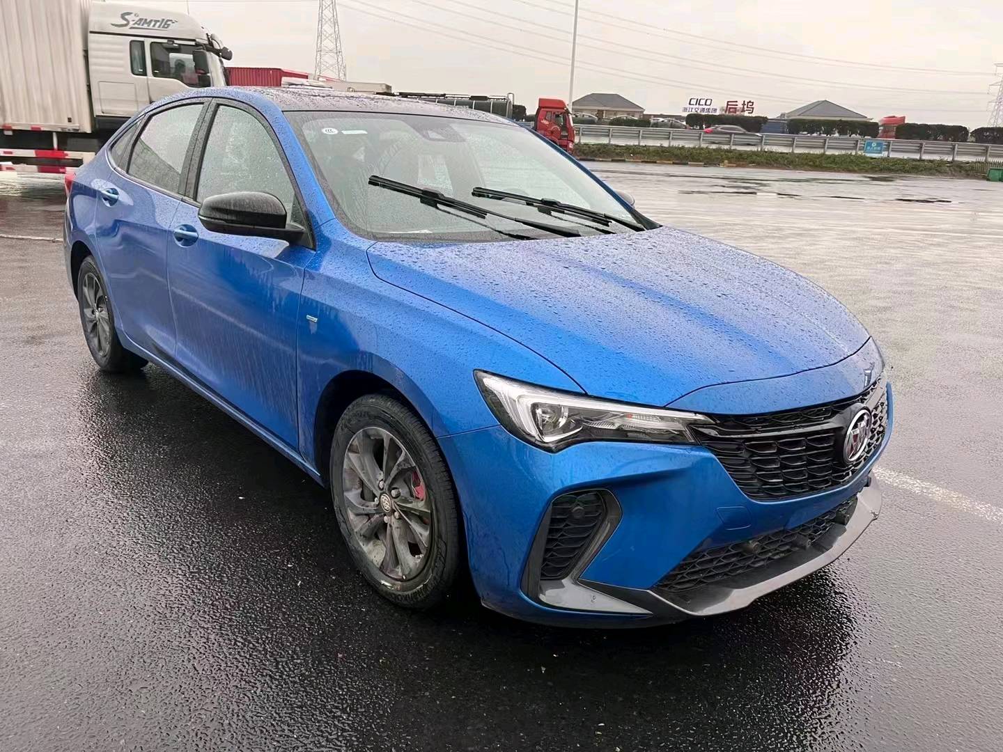 重庆23年别克威朗2