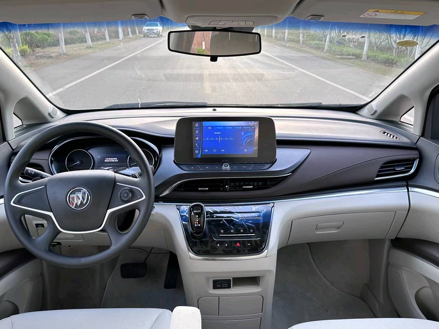 徐州21年别克GL84