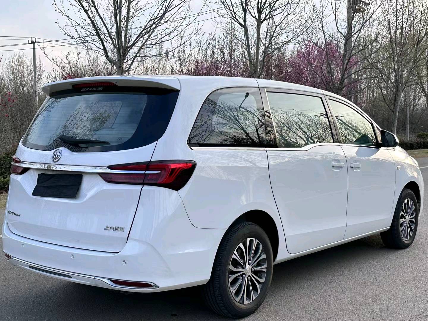 徐州21年别克GL88