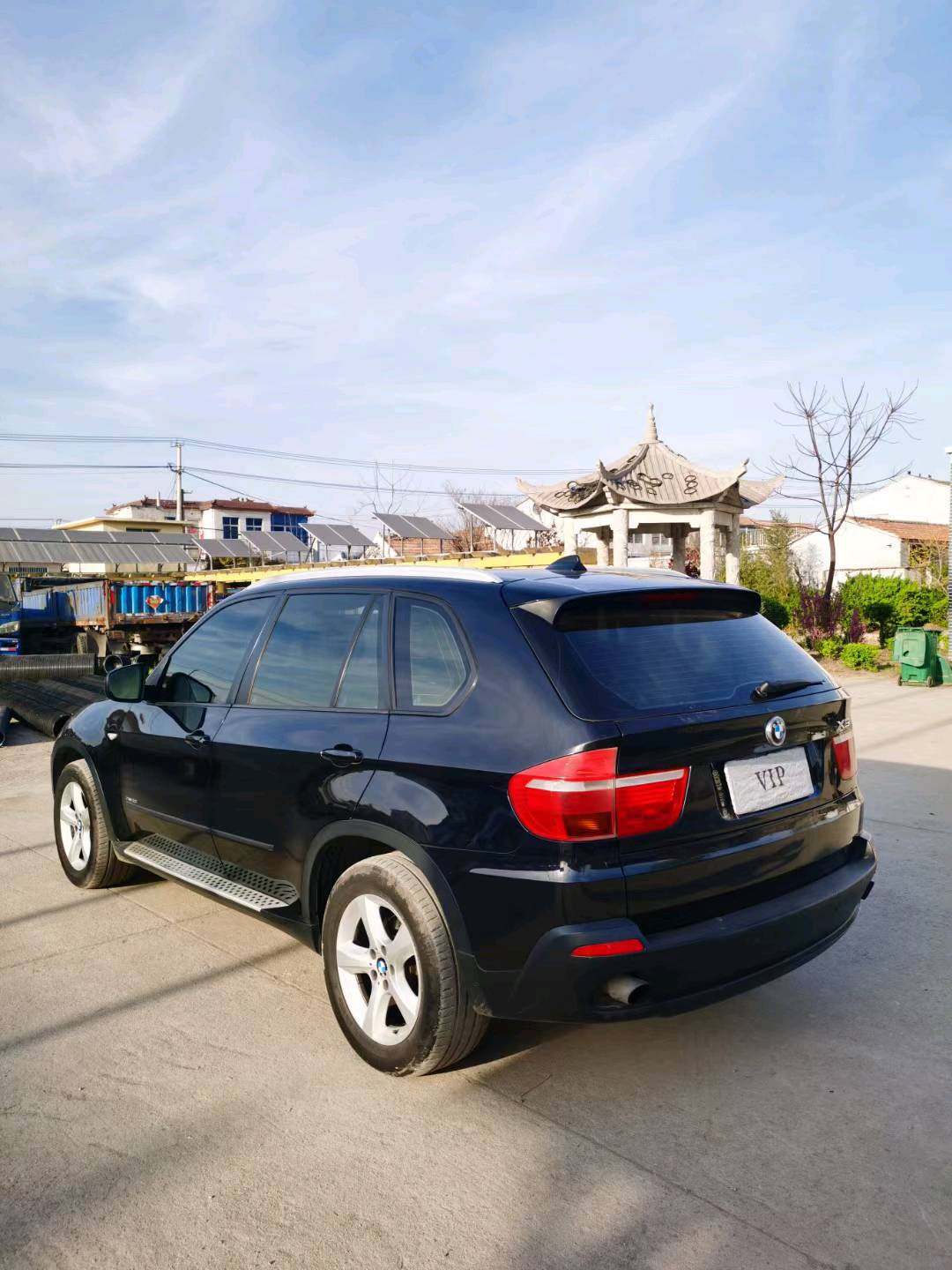 徐州09年宝马X57