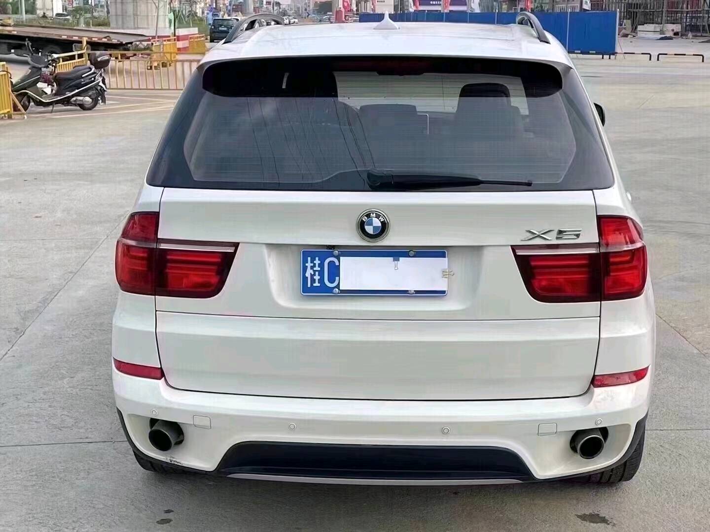 广州13年宝马X58