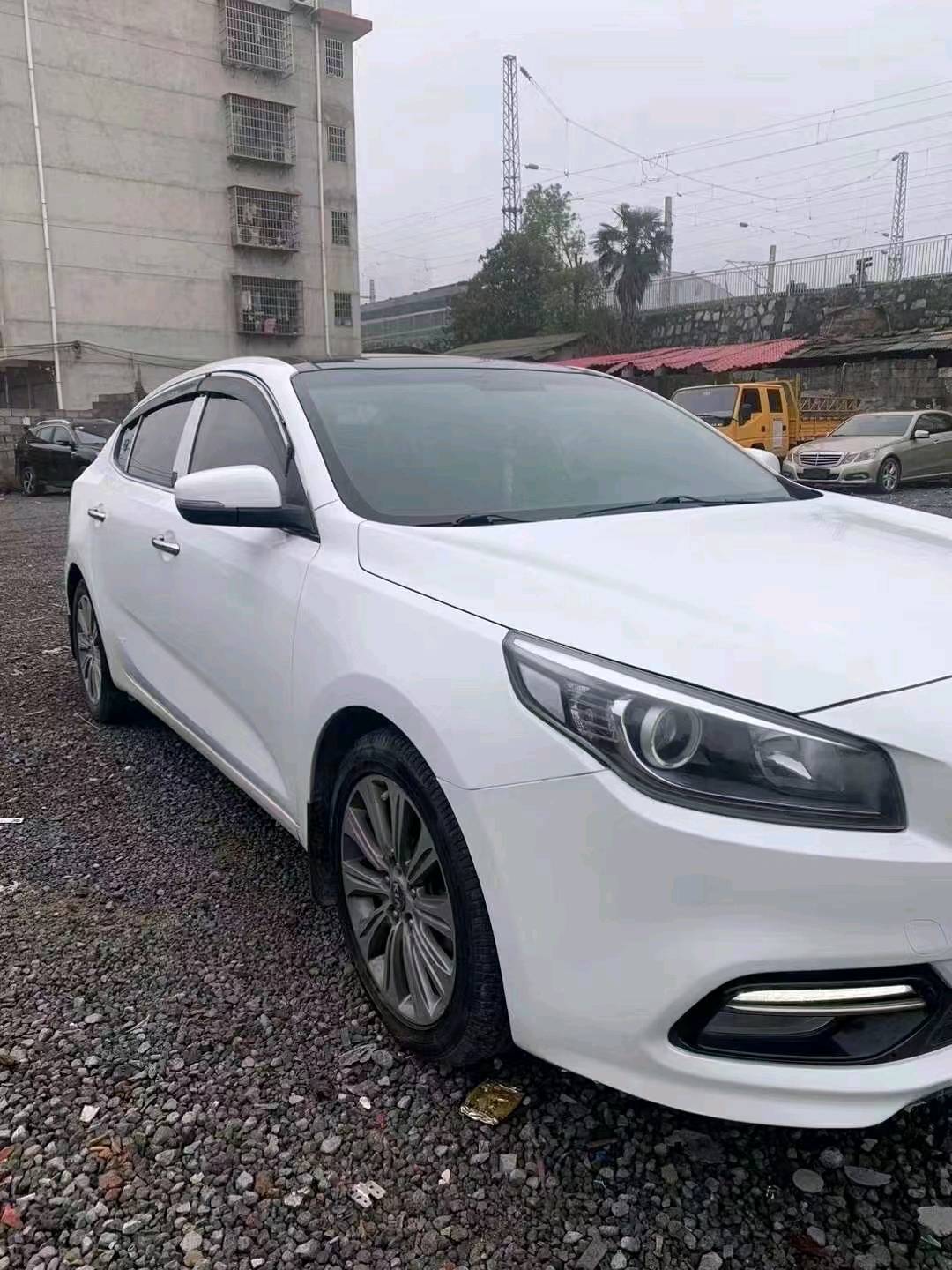 衡阳15年起亚K43