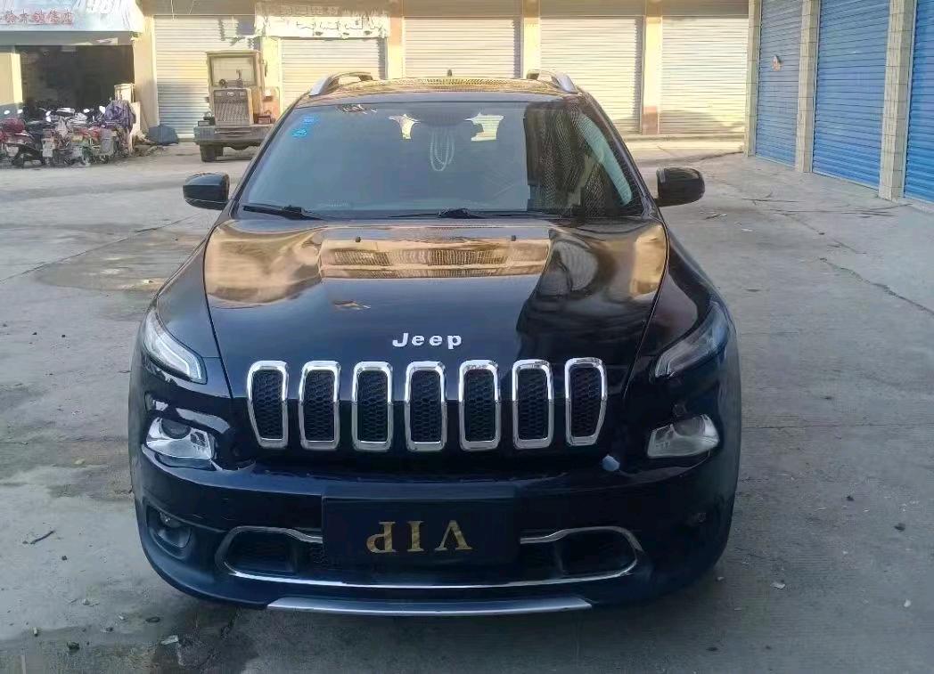 衡阳18年Jeep自由光1