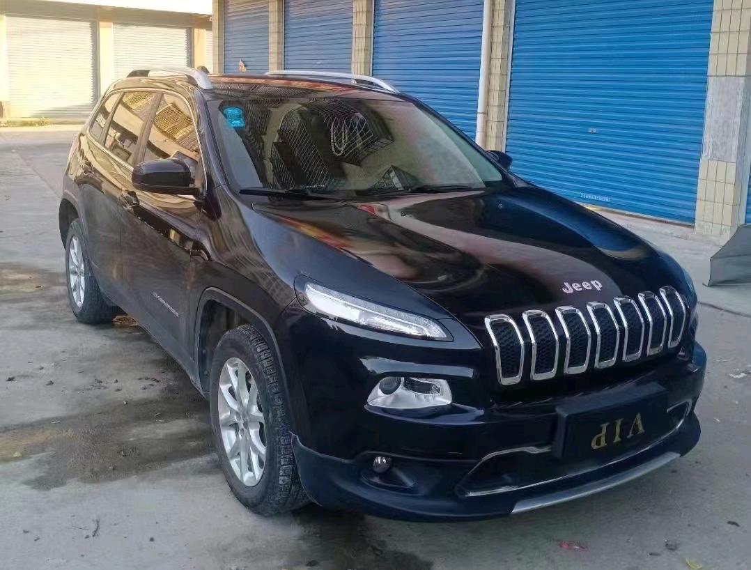 衡阳18年Jeep自由光2