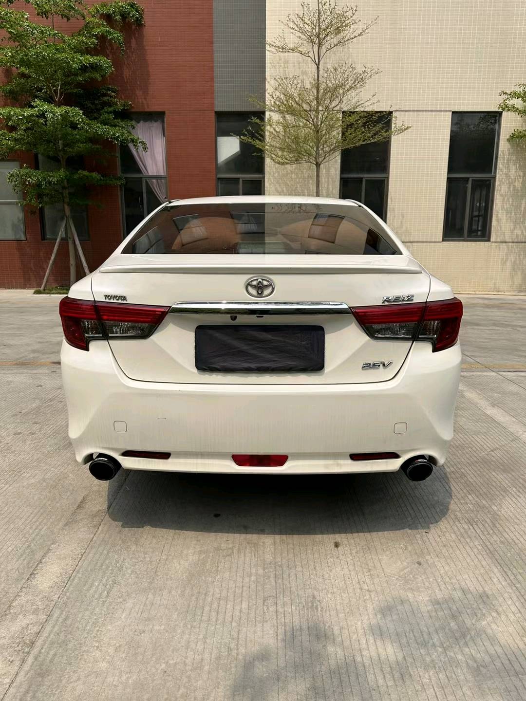 佛山15年丰田锐志9