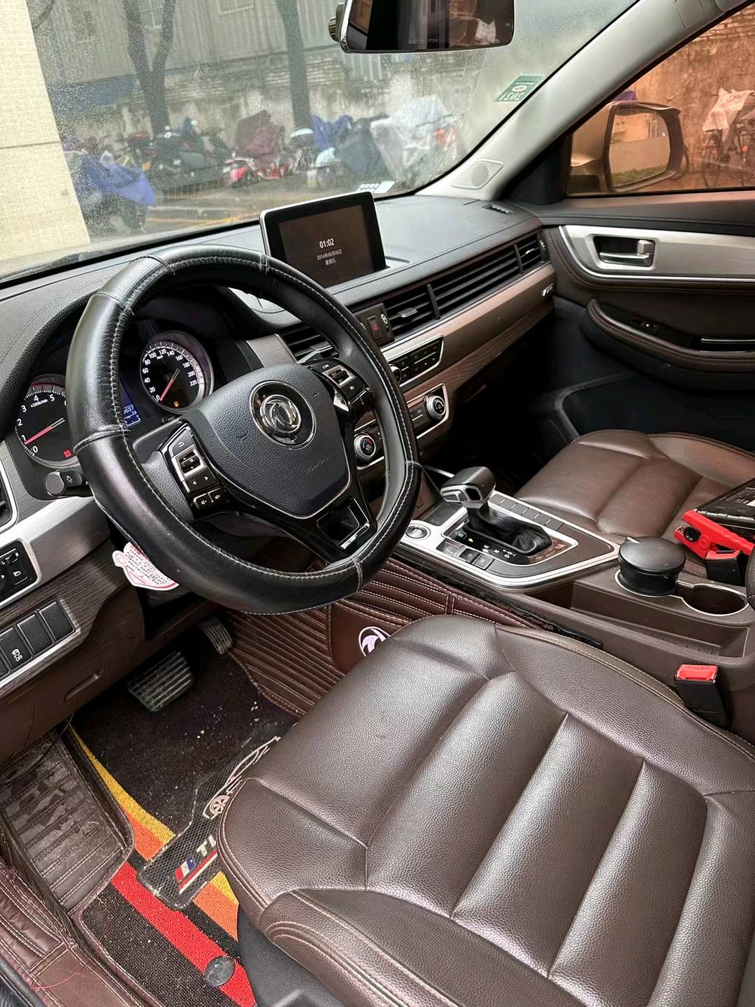 佛山17年东风景逸7