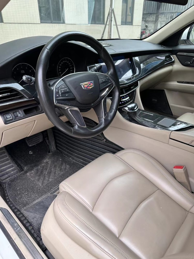 佛山18年凯迪拉克CT64