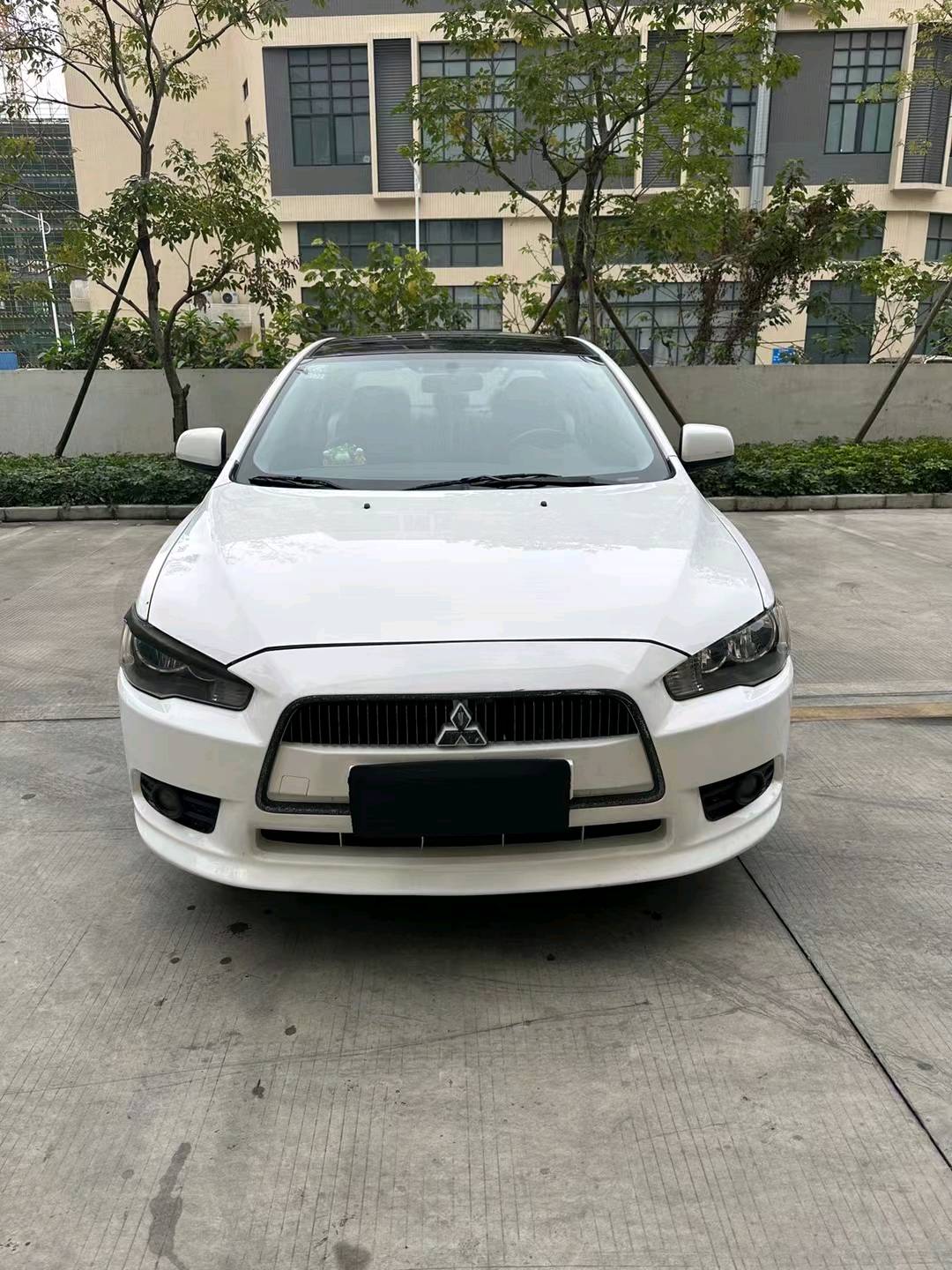 佛山13年三菱翼神1