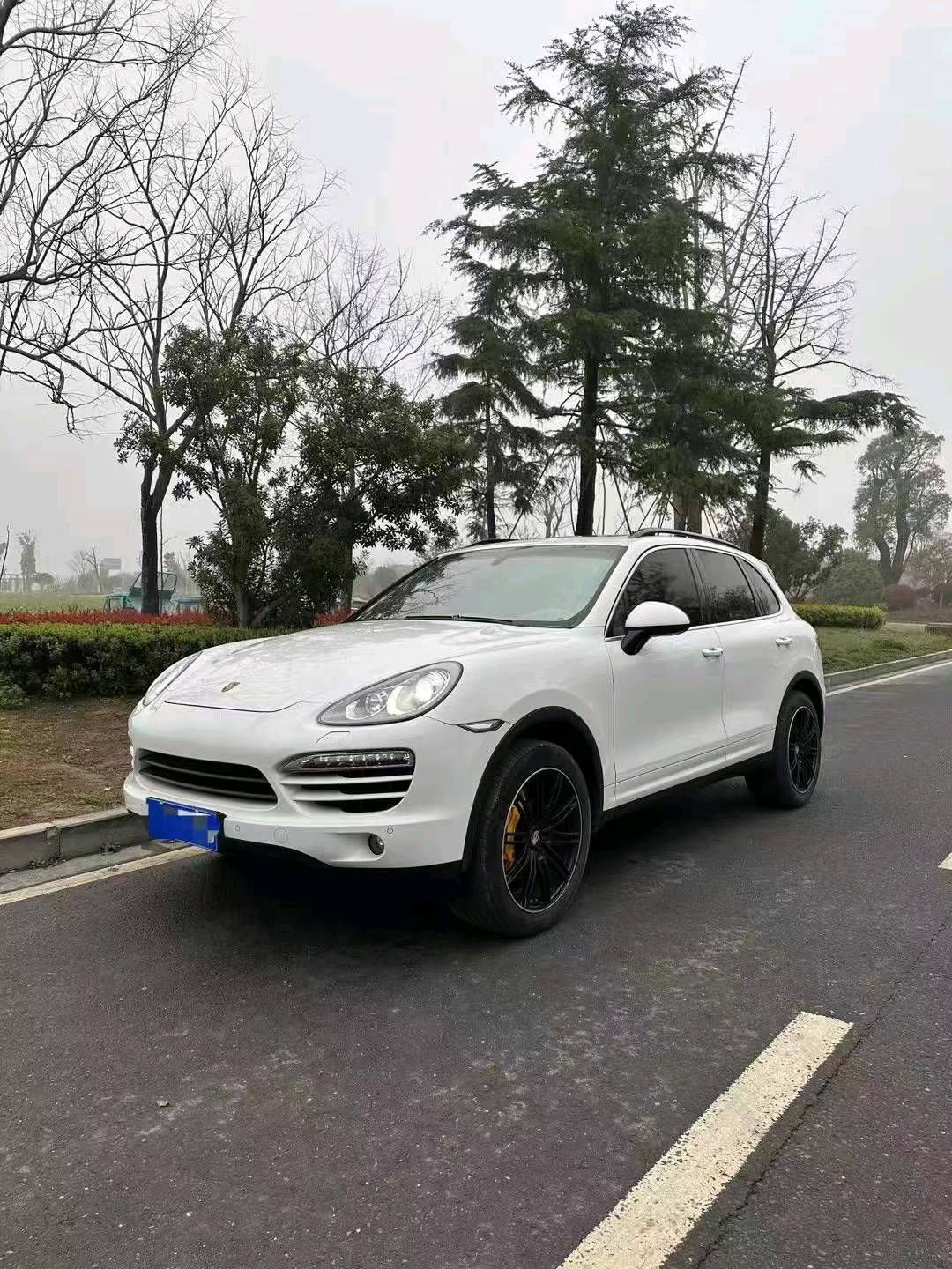 徐州14年保时捷卡宴2