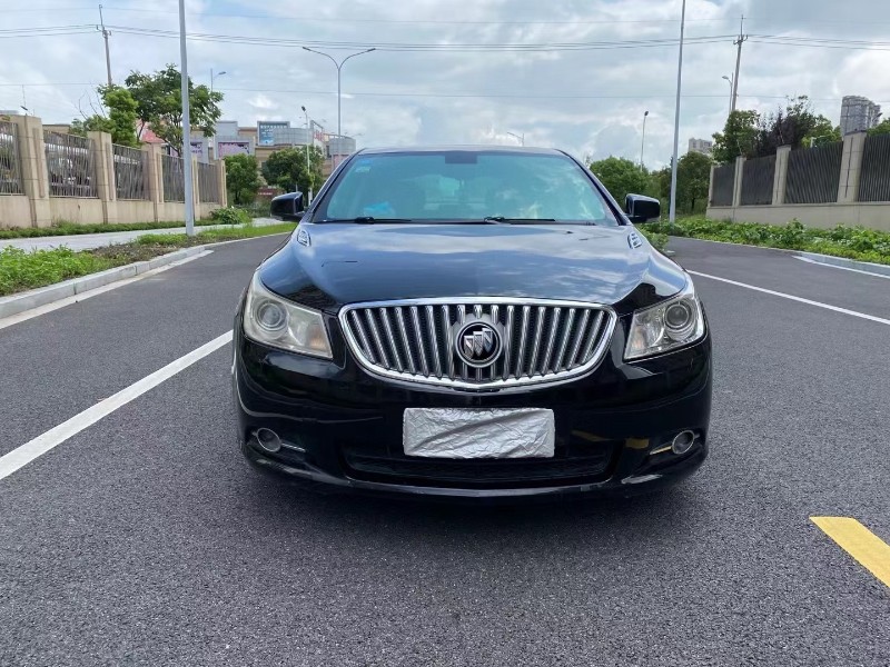 苏州11年别克君越1