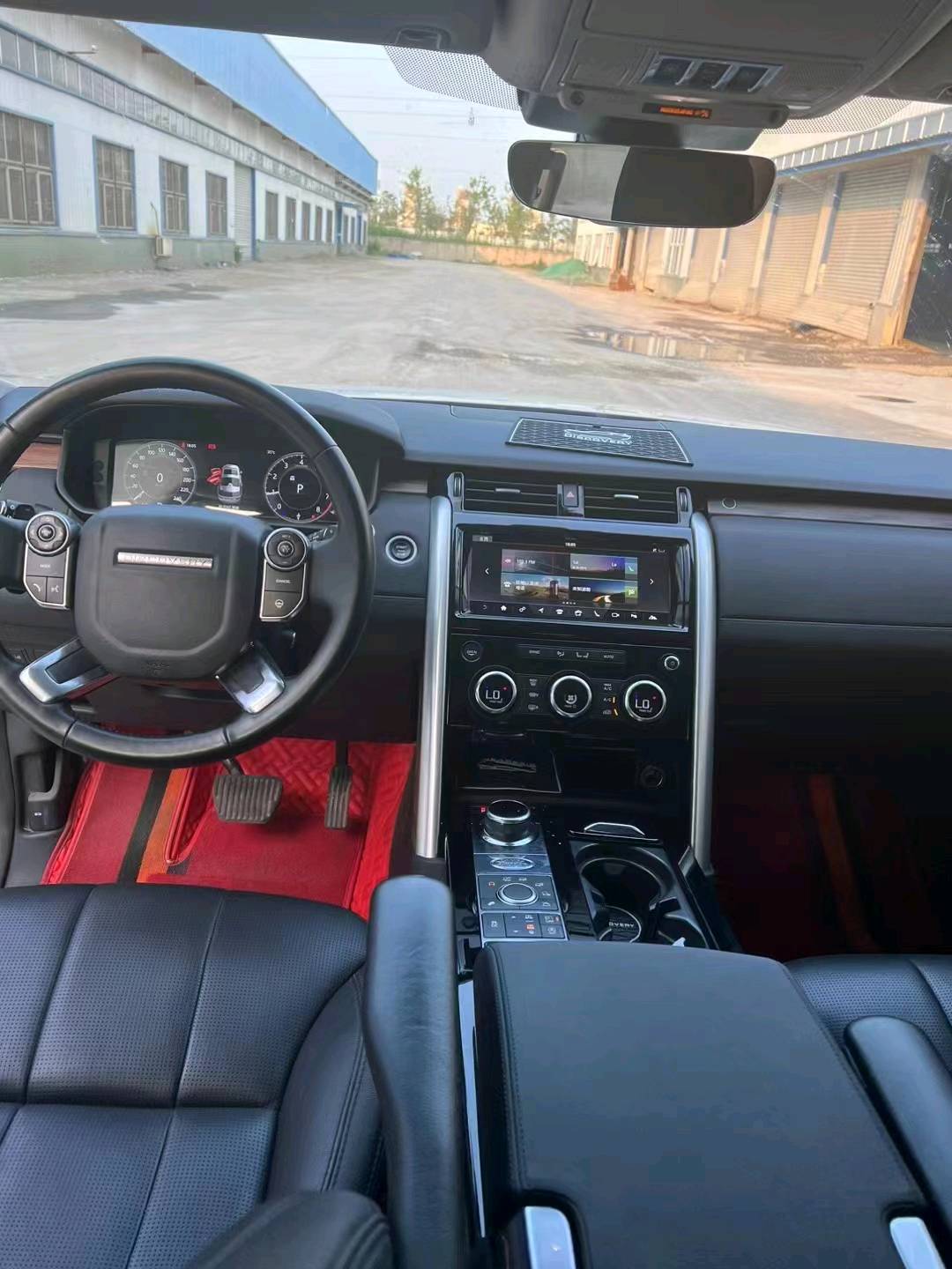 常州18年路虎发现4