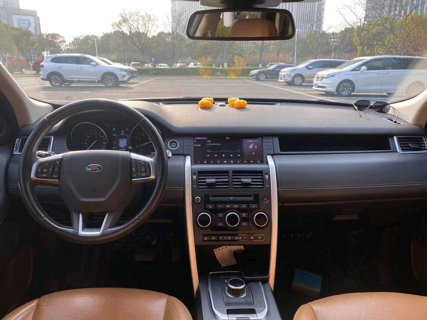 苏州19年路虎发现神行6