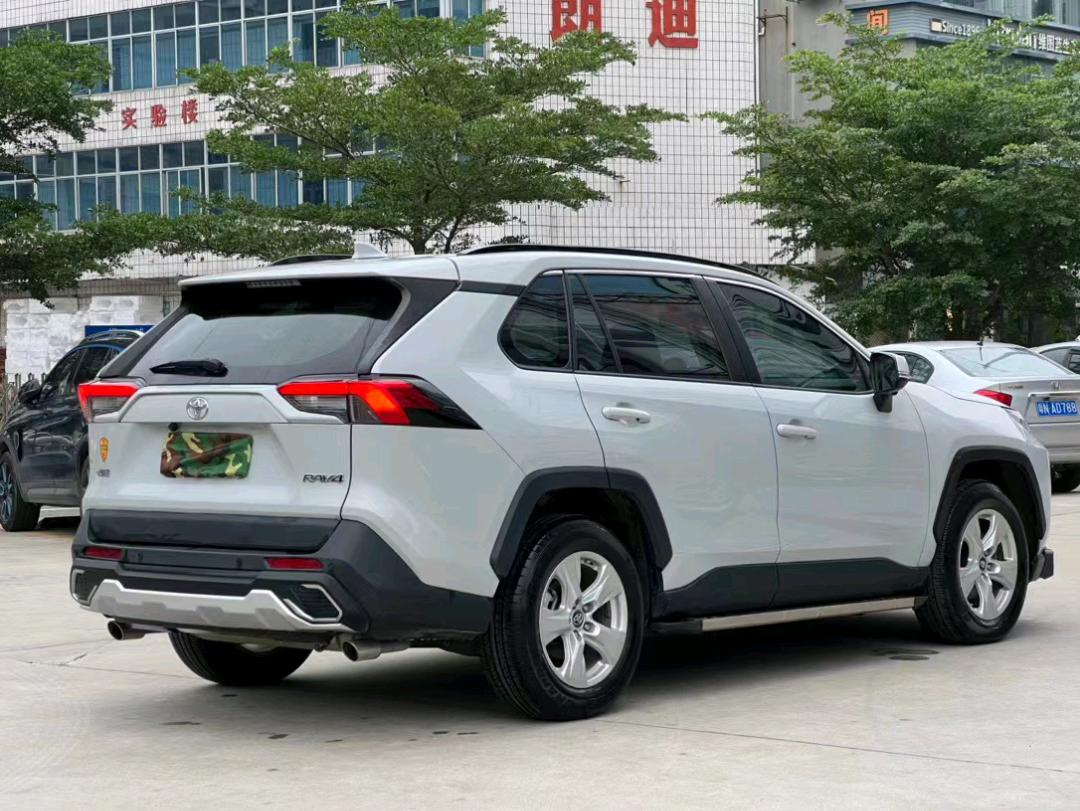 东莞20年丰田RAV48